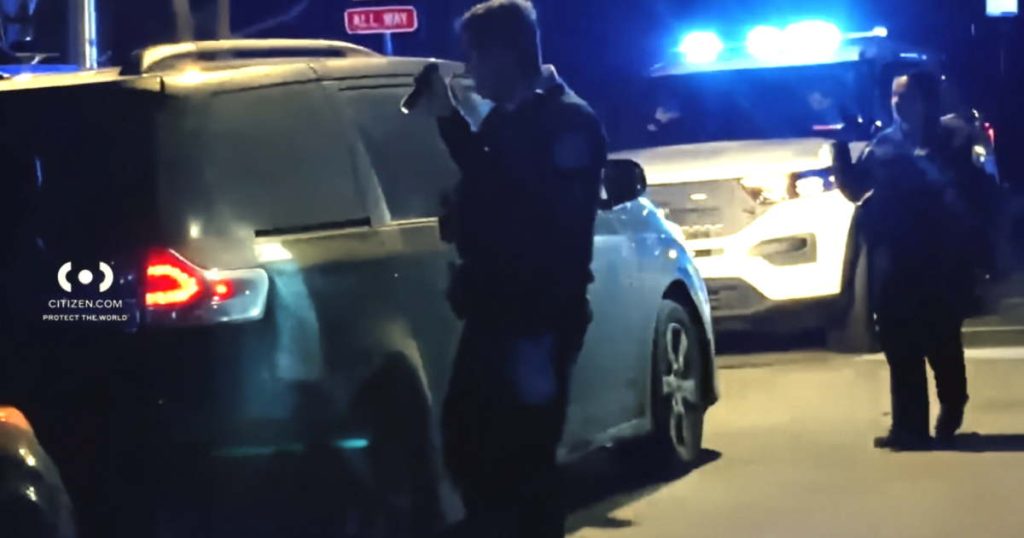 Two men shot in West Rogers Park as gunman escapes on Lime scooter ...